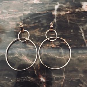 Cute Hoops!!!!! A must for the summer😎